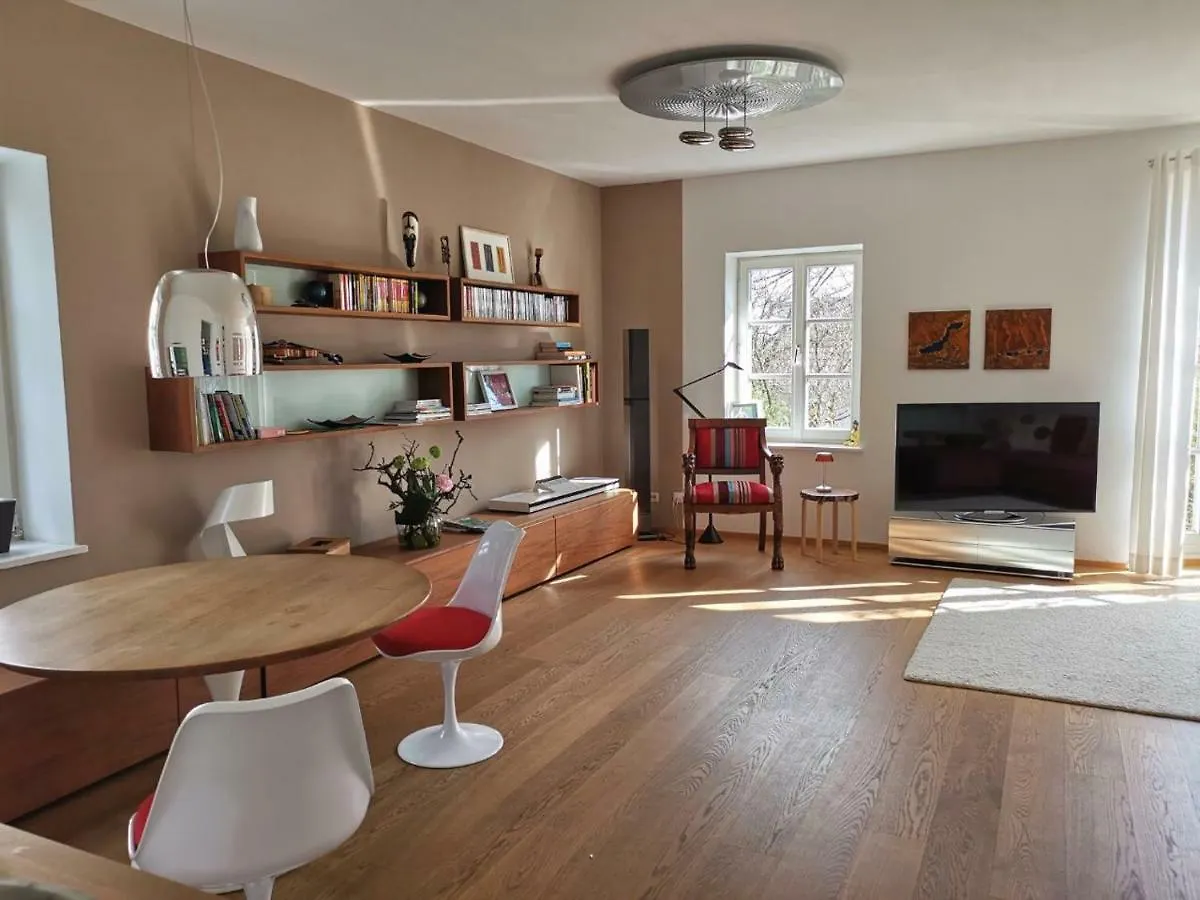Apartment Ferienwohnung Dausacker Utting am Ammersee Germany